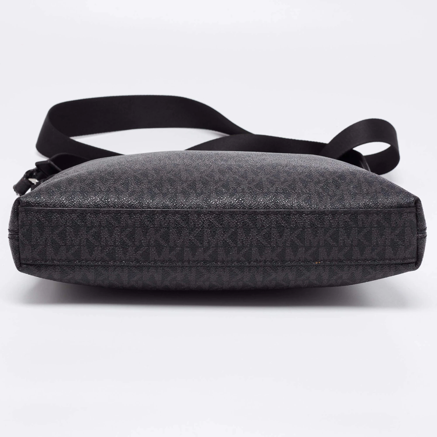 Michael Kors Black Signature Coated Canvas And Leather Greyson Messenger Bag For Men - Image 8