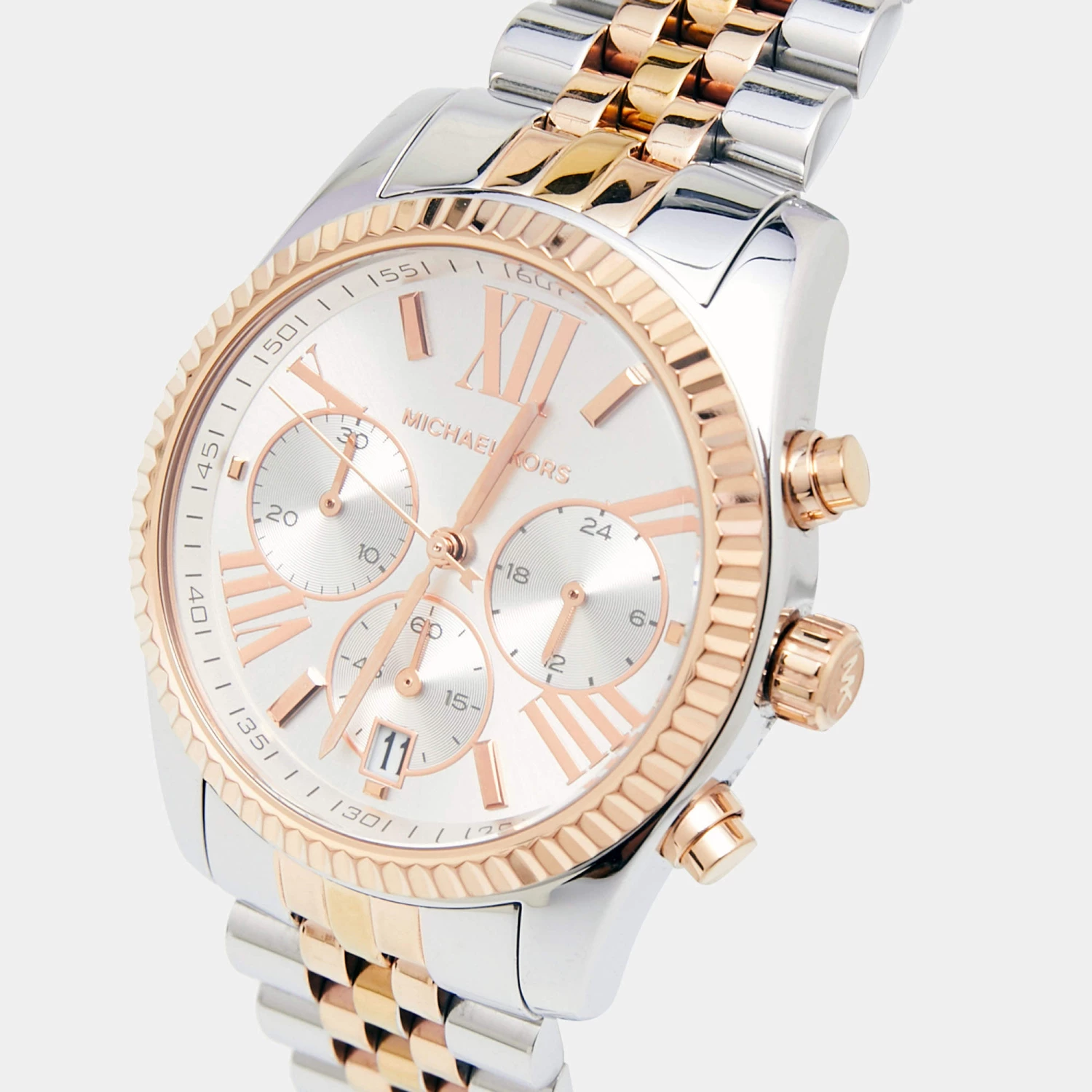 Michael Kors Silver Three-Tone Stainless Steel Lexington MK5735 Women's Wristwatch 38 Mm For Men - Image 2