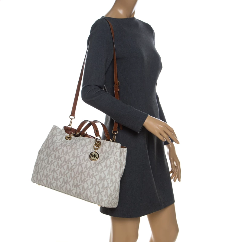 MICHAEL Michael Kors Off White Coated Canvas Cynthia Tote For Women - Image 2