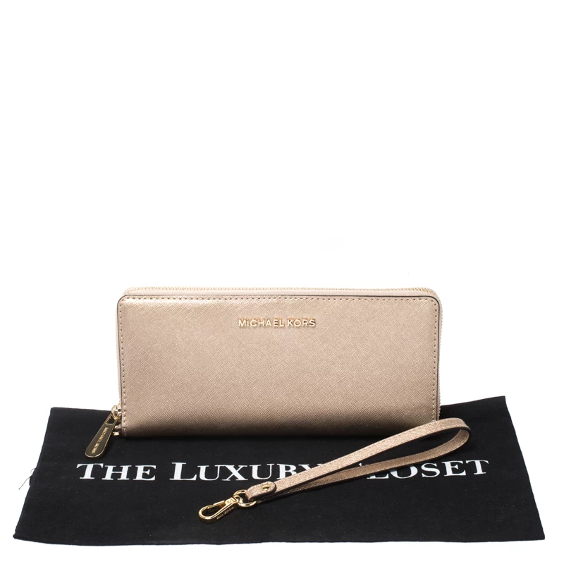 Michael Kors Metallic Gold Leather Jet Set Travel Continental Wallet For Women - Image 7