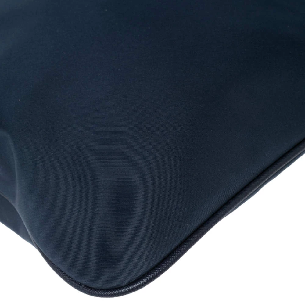 Michael Kors Navy Blue Nylon Large Kelsey Messenger Bag For Women - Image 11