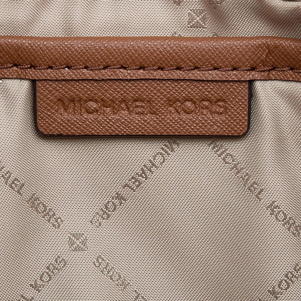 Michael Kors White/Brown Signature Coated Canvas And Leather Large Jet Set Crossbody Bag For Women - Image 8