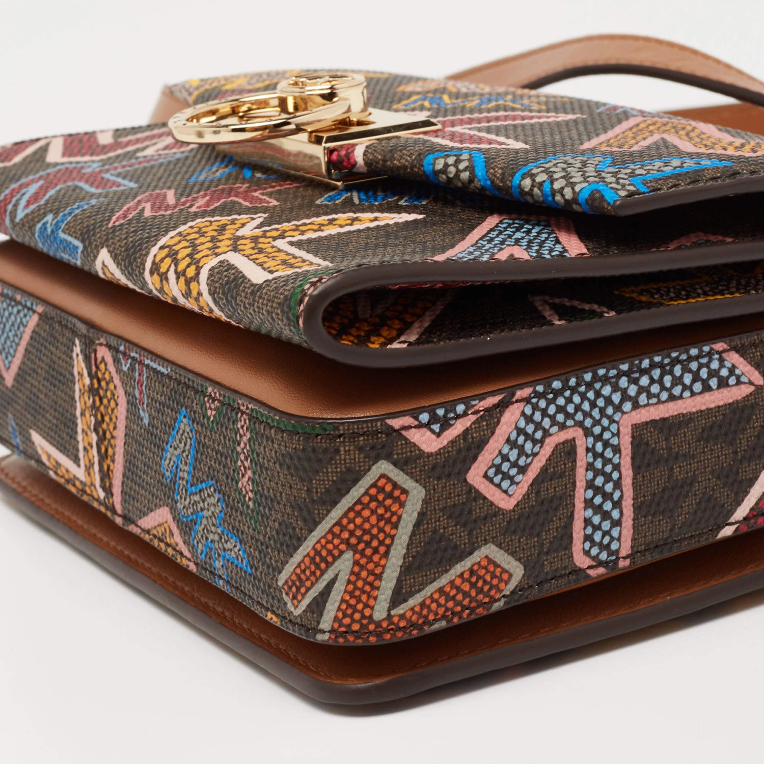 Michael Kors Multicolor Grafitti Print Coated Canvas And Leather Crossbody Bag For Women - Image 11