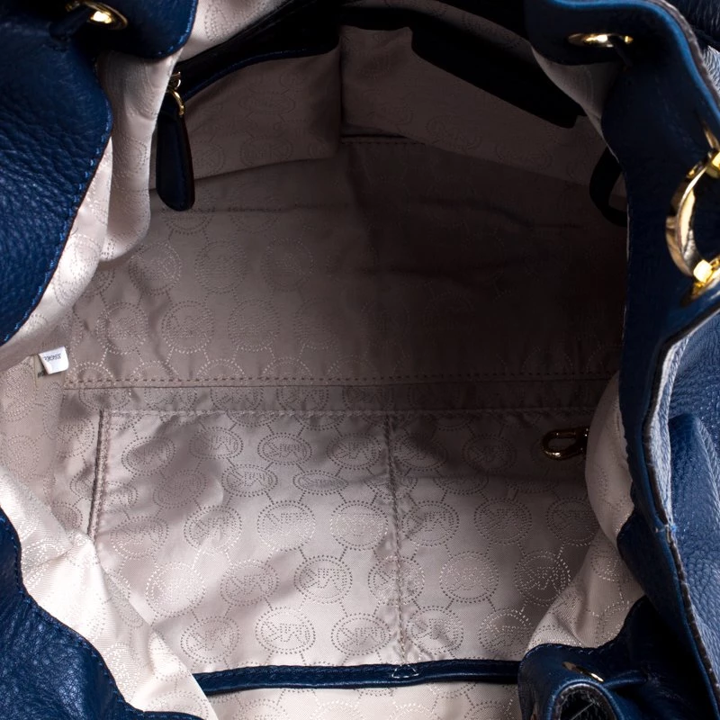 Michael Kors Navy Blue Leather Camden Drawstring Hobo For Women - Image 7