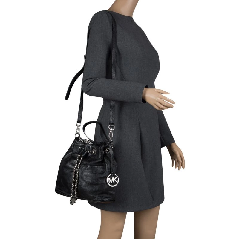 Michael Kors Black Leather Frankie Drawstring Bag For Women - Image 2