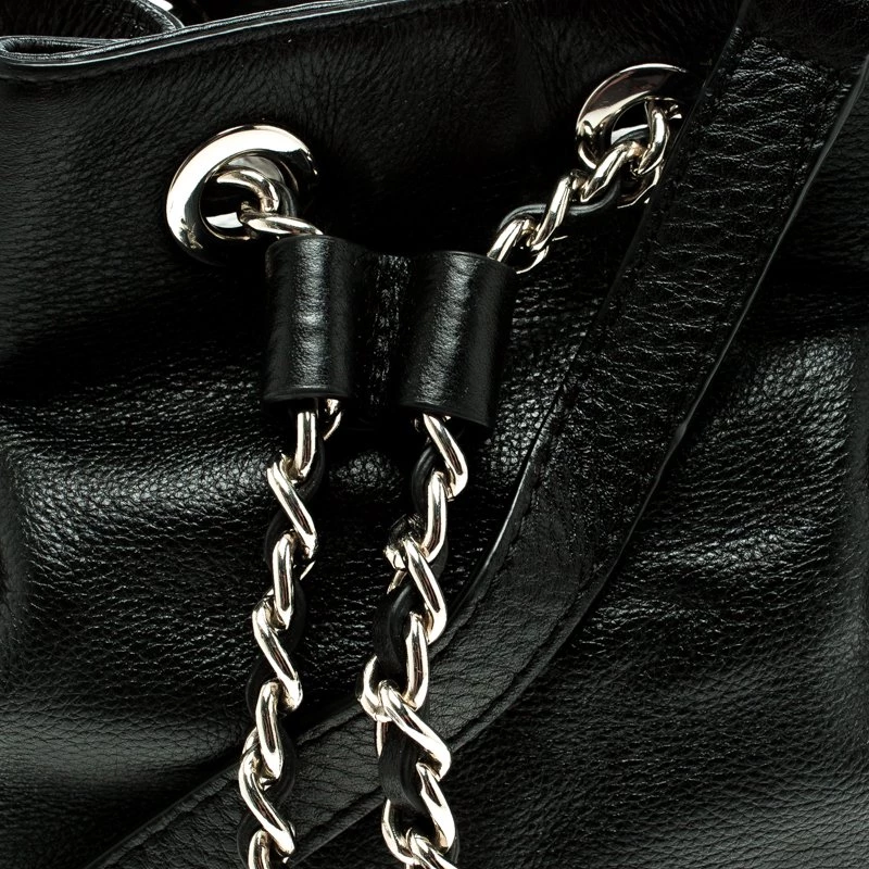 Michael Kors Black Leather Frankie Drawstring Bag For Women - Image 5