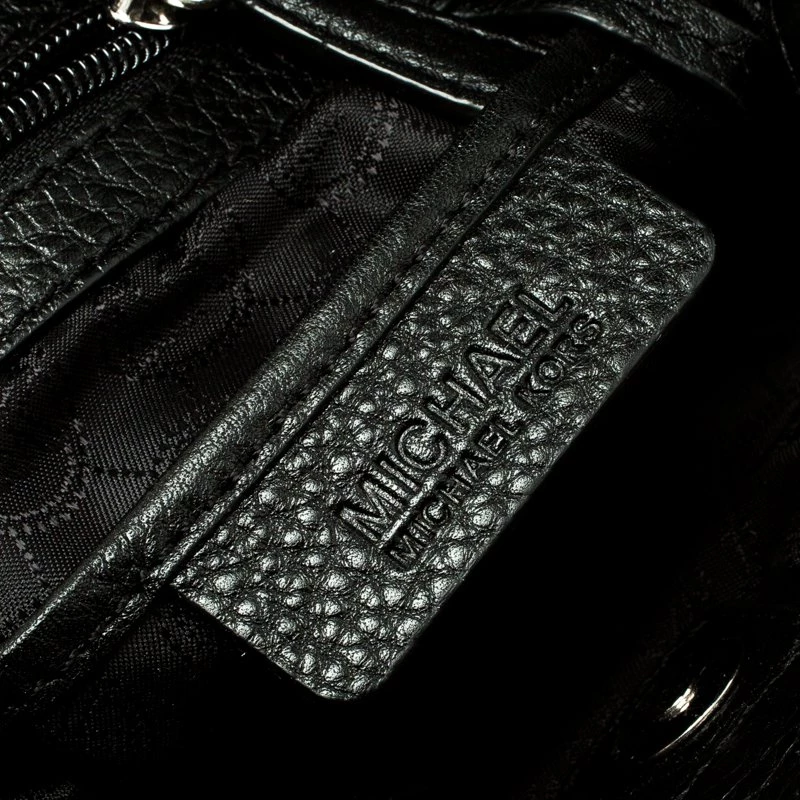 Michael Kors Black Leather Frankie Drawstring Bag For Women - Image 8