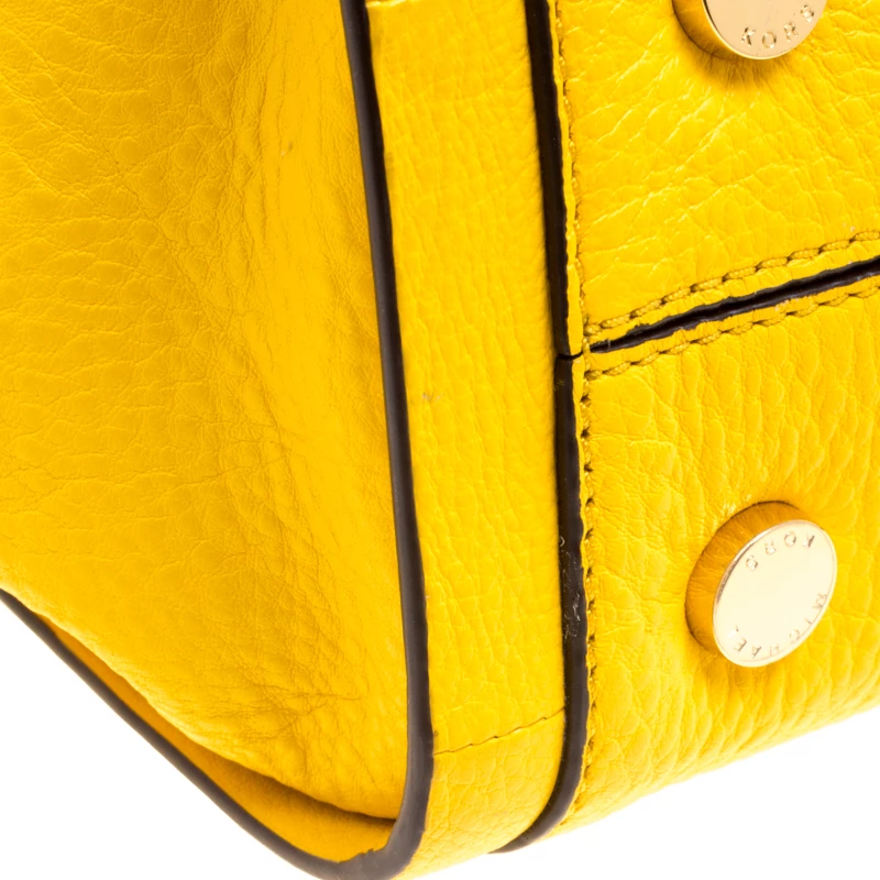 Michael Kors Yellow Leather Newbury Chain Tote For Women - Image 11