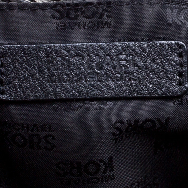 Michael Kors Black Leather East West Hamilton Tote For Women - Image 8