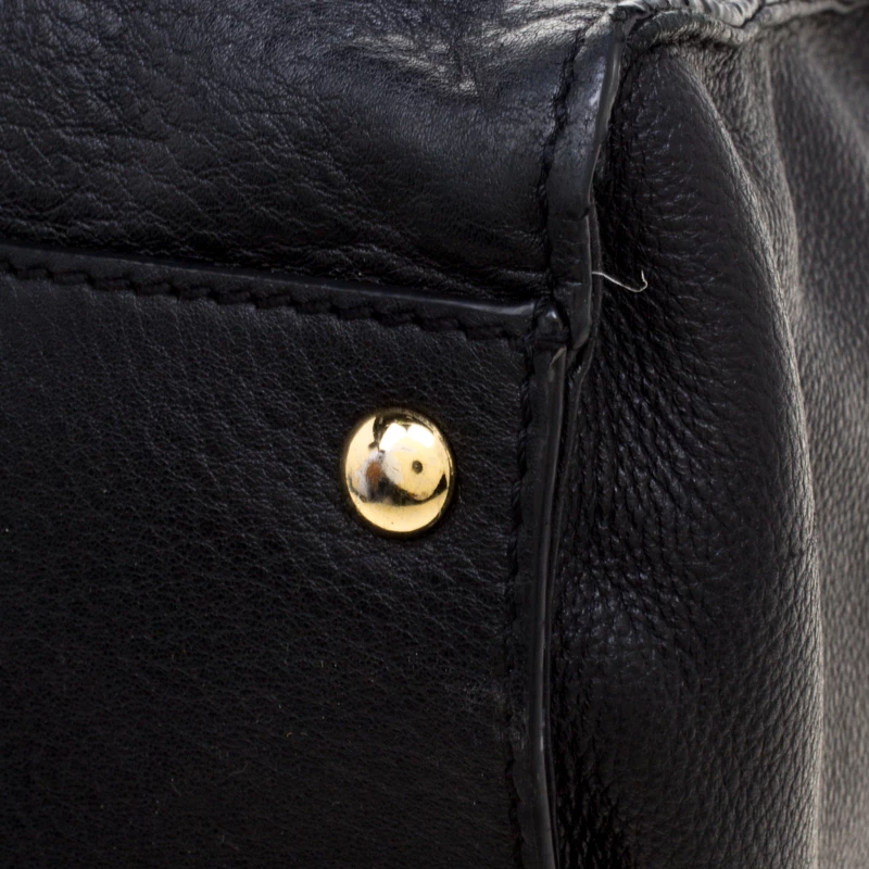 Michael Kors Black Leather East West Hamilton Tote For Women - Image 12