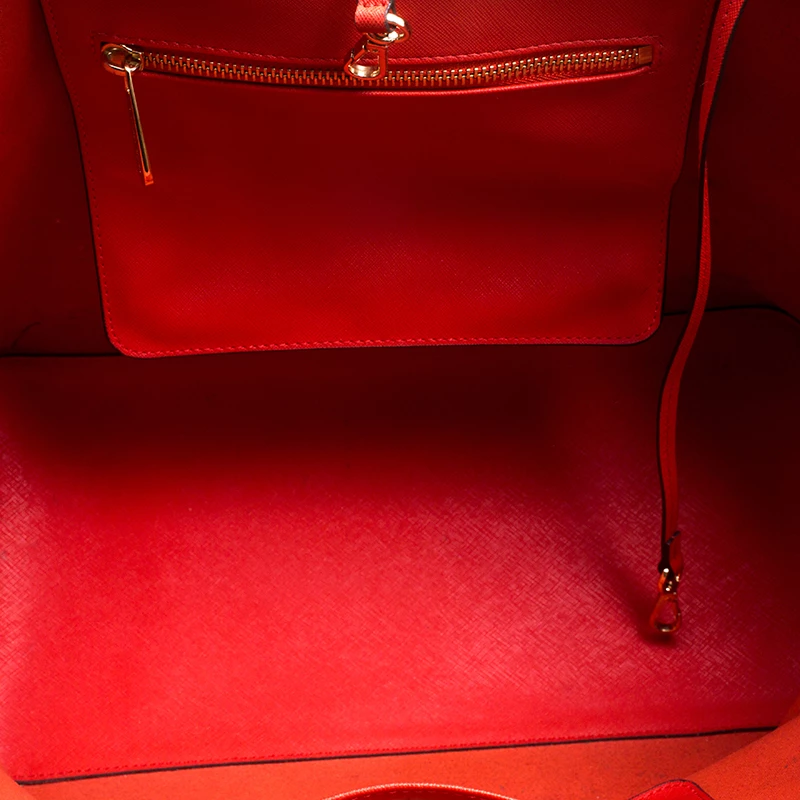 Michael Kors Red Saffiano Leather Jetset Tote For Women - Image 7