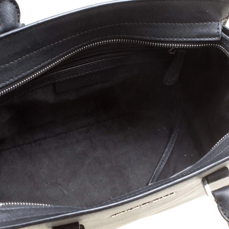 Michael Michael Kors Black Leather Medium Selma Eyelet Top Handle Bag For Women - Image 7