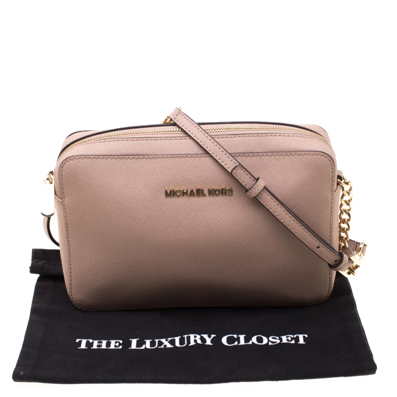 Michael Kors Beige Leather Jet Set Crossbody Bag For Women - Image 9