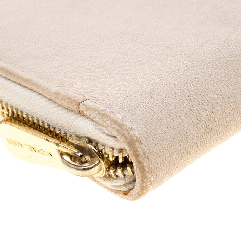 Michael Kors Off White Leather Jet Set Continental Wallet For Women - Image 10