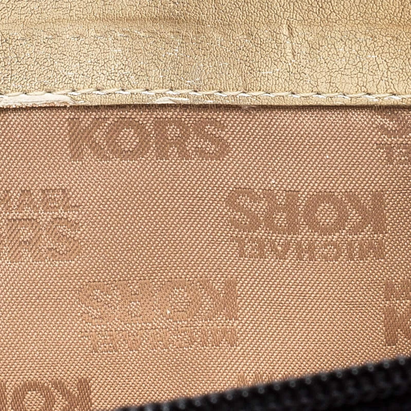 Michael Kors Black Signature Canvas Zip Around Wallet For Women - Image 12