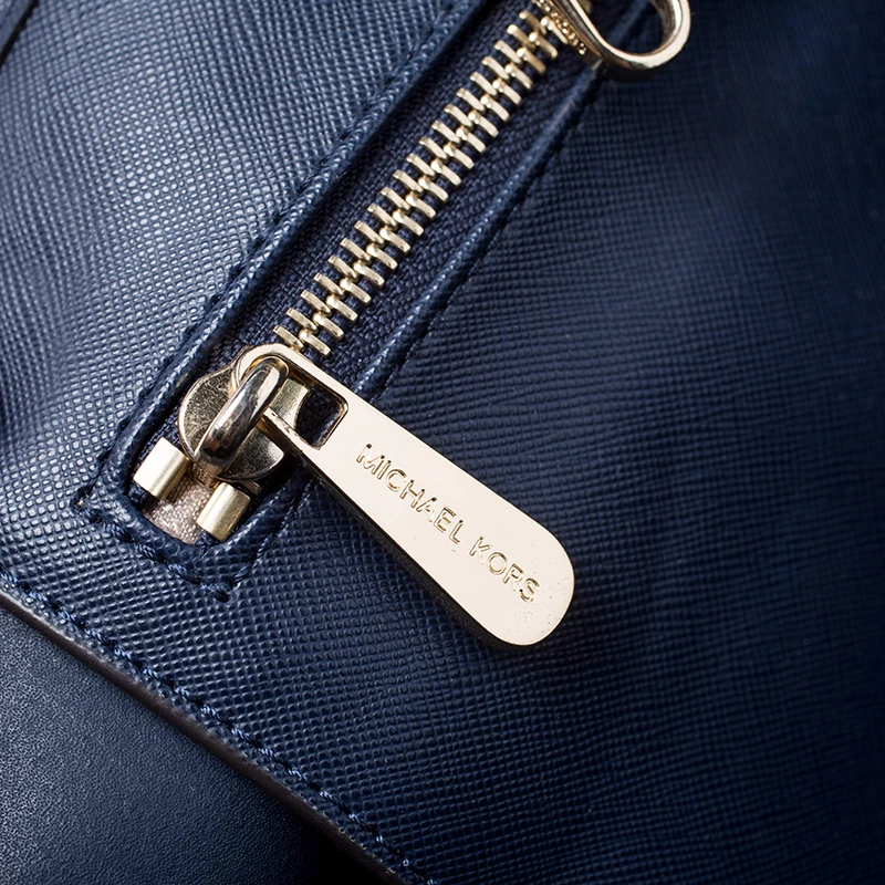 Michael Kors Navy Blue Saffiano Leather Small Jet Set Travel Tote For Women - Image 10