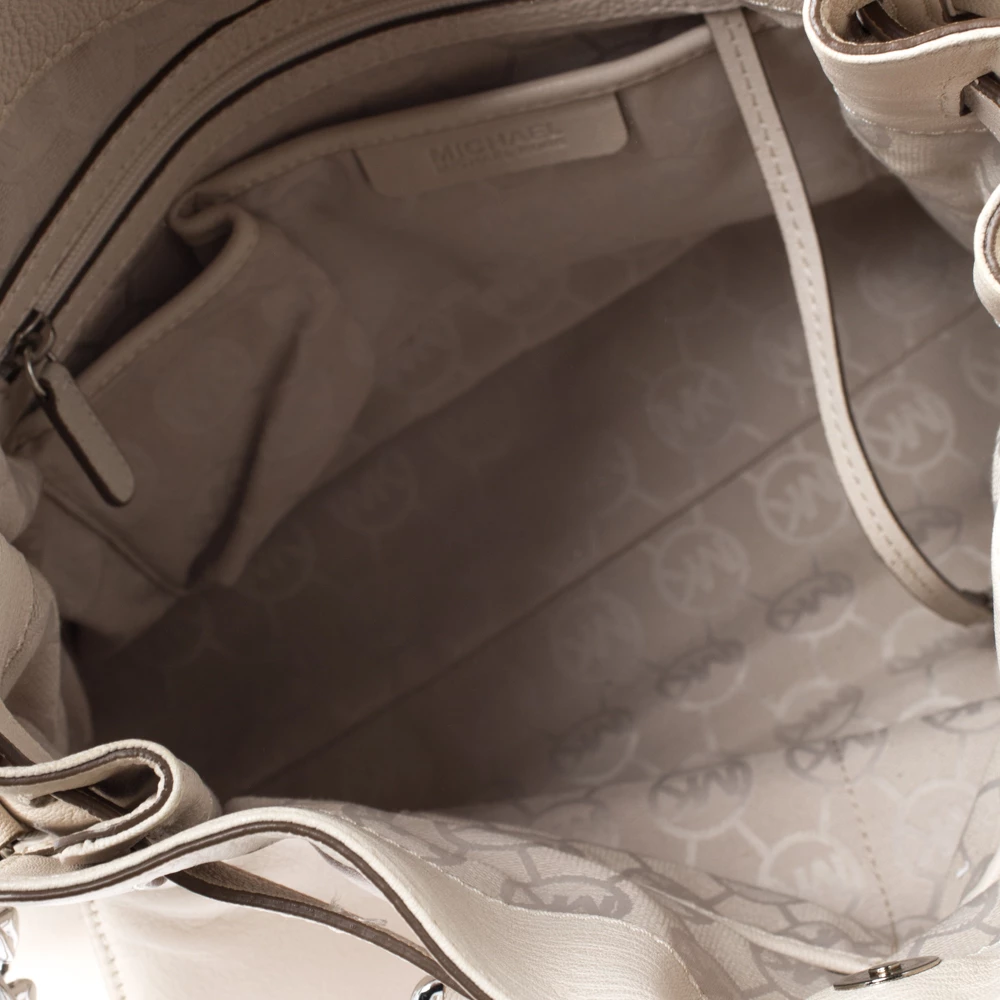 Michael Michael Kors Cream Leather Hamilton Tote For Women - Image 7