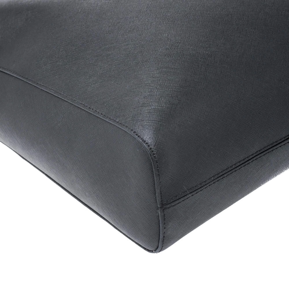 MICHAEL Michael Kors Black Leather Jet Set Tote For Women - Image 9