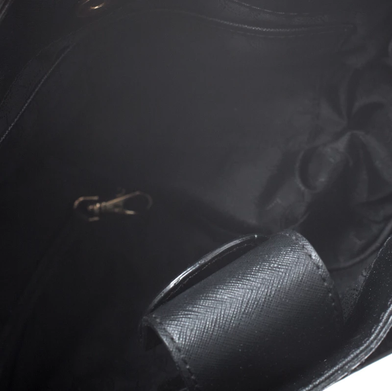 Michael Kors MICHAEL Micheal Kors Black Leather East/West Hamilton Tote For Women - Image 7