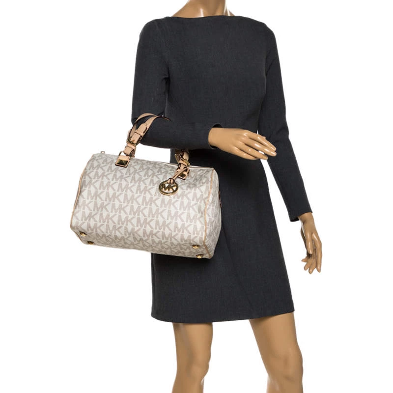 MICHAEL Michael Kors Ivory/Beige Signature Coated Canvas And Leather Grayson Boston Bag For Women - Image 2