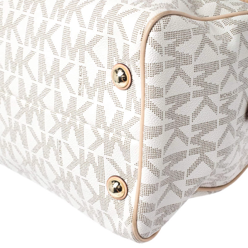 MICHAEL Michael Kors Ivory/Beige Signature Coated Canvas And Leather Grayson Boston Bag For Women - Image 11