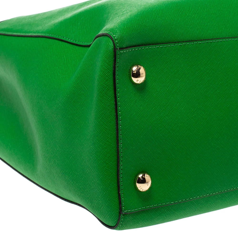 Michael Kors Green Leather Jet Set Travel Tote For Women - Image 10