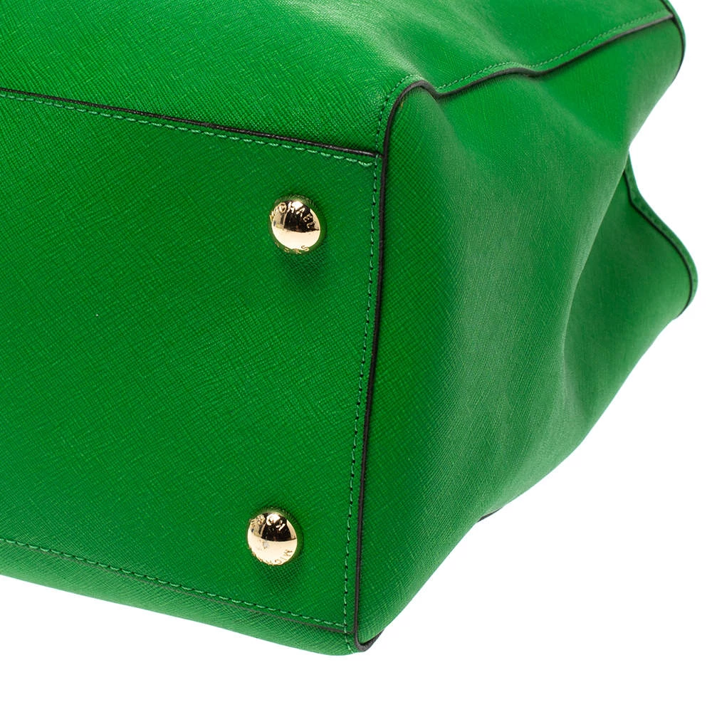 Michael Kors Green Leather Jet Set Travel Tote For Women - Image 11