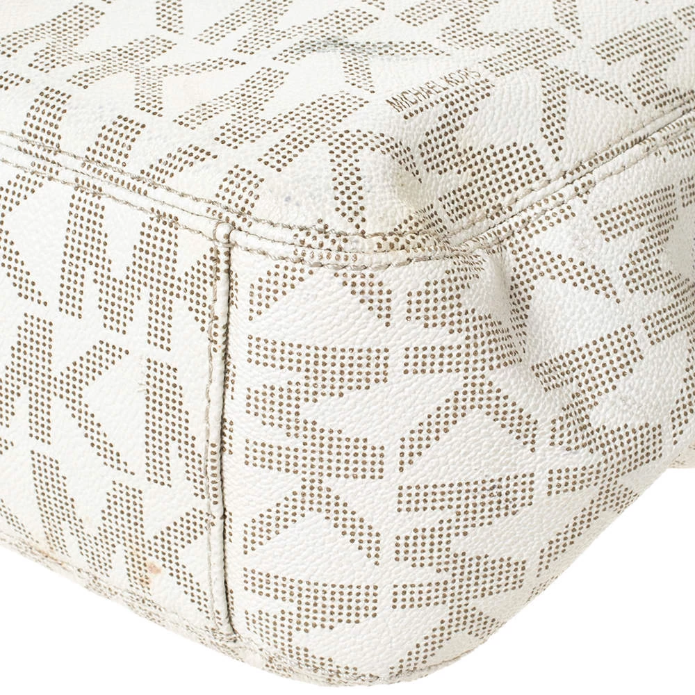 MICHAEL Michael Kors Cream Coated Canvas And Leather Jet Set Travel Chain Shoulder Bag For Women - Image 11