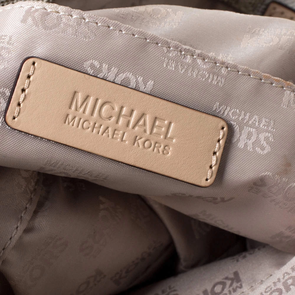 MICHAEL Michael Kors Cream Coated Canvas And Leather Jet Set Travel Chain Shoulder Bag For Women - Image 8