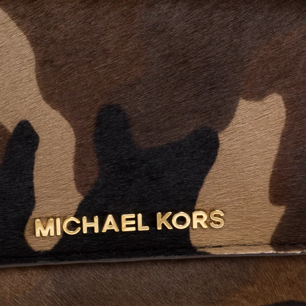 Michael Kors Khaki Camo Print Calfhair Flap Continental Wallet For Women - Image 5