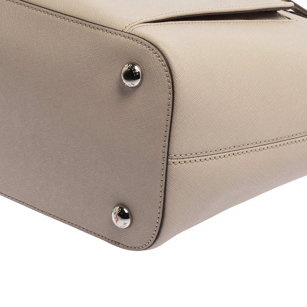 Michael Kors Grey Leather Jet Set Snap Pocket Tote For Women - Image 12