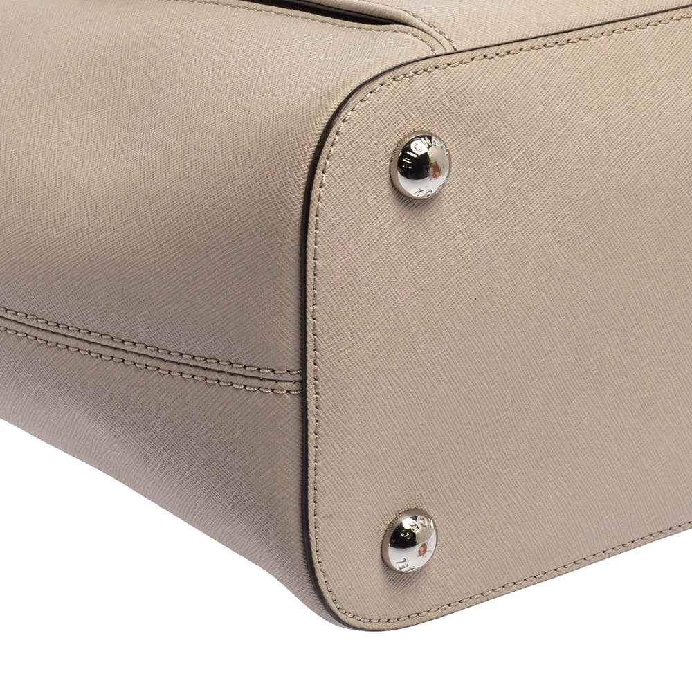 Michael Kors Grey Leather Jet Set Snap Pocket Tote For Women - Image 13