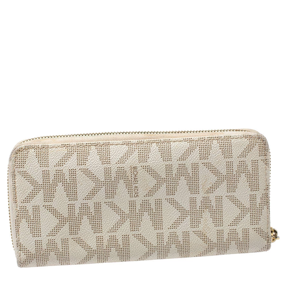 Michael Kors White Monogram Coated Canvas Zip Around Wallet For Women - Image 4