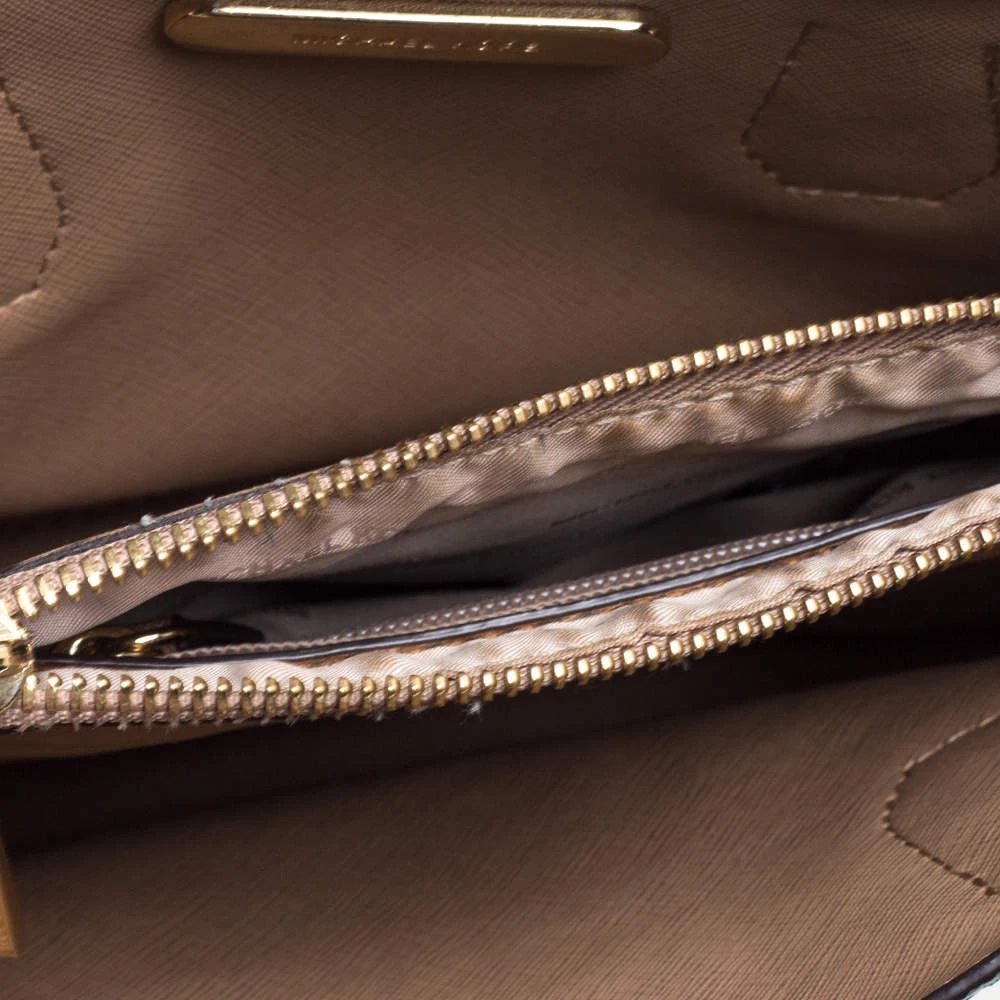 Michael Kors Green Leather Mini Mercer Tote For Women - Image 7