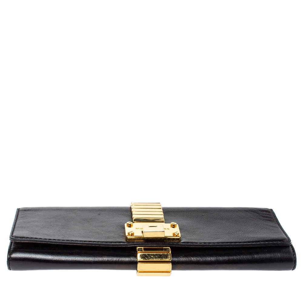 Michael Kors Black Leather Hadley Clutch For Women - Image 6