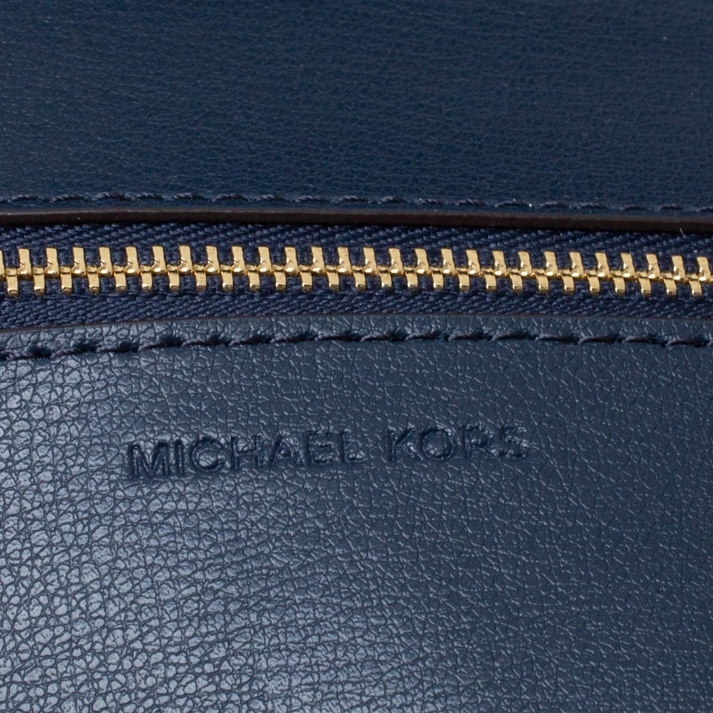 Michael Kors Navy Blue Leather Kinsley Shoulder Bag For Women - Image 9