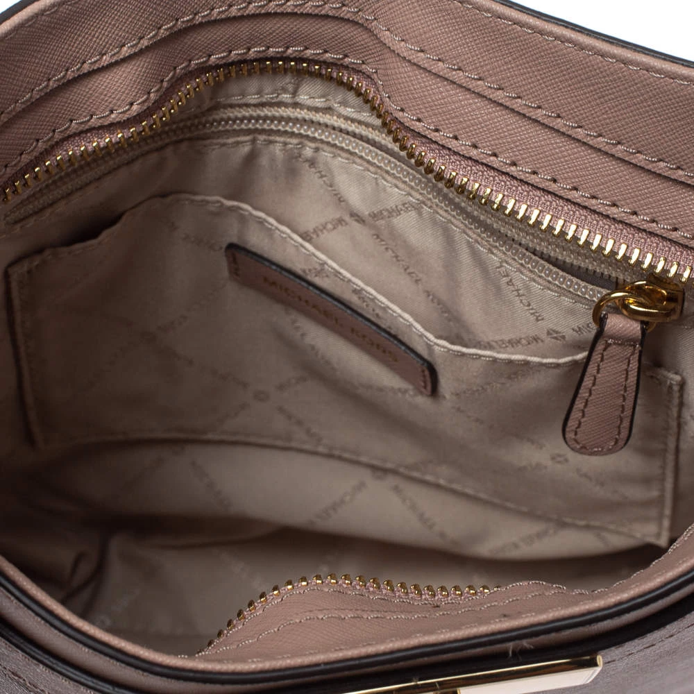 Michael Kors Pale Pink Leather Medium Hamilton Messenger Bag For Women - Image 7