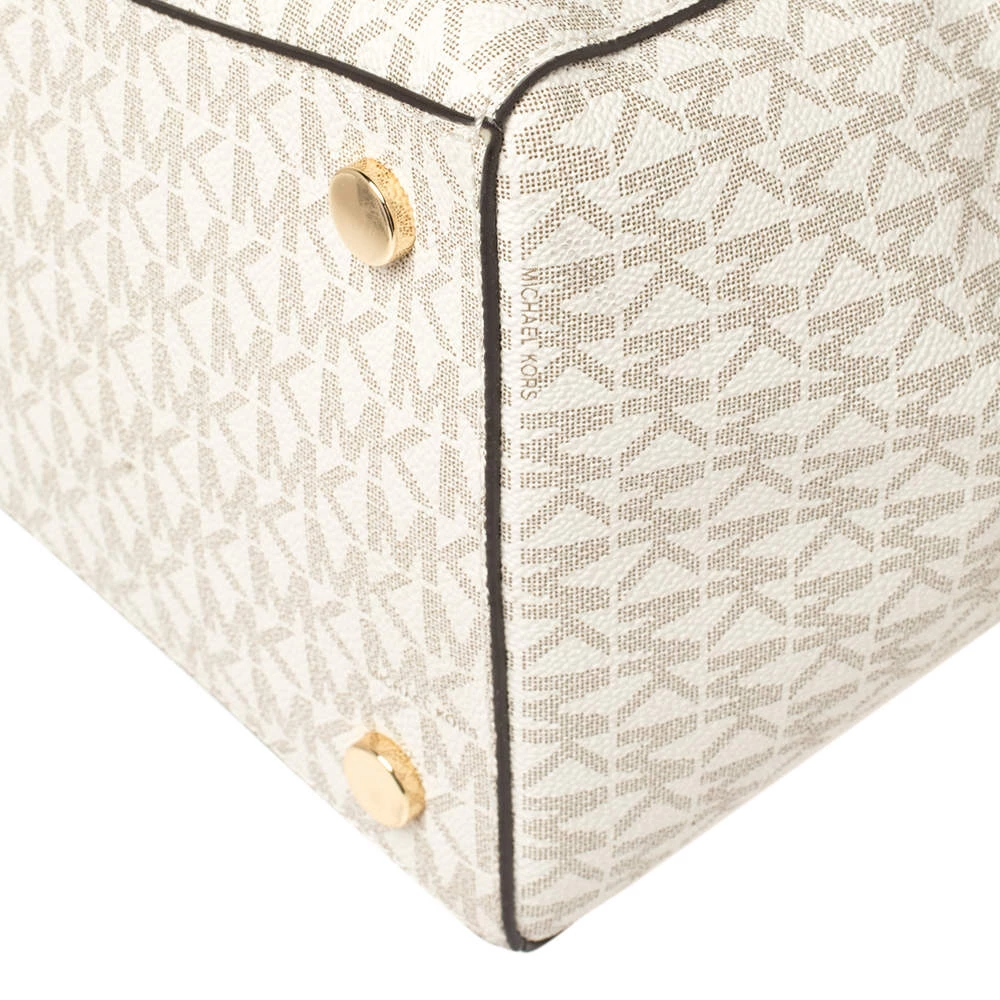 Michael Kors White/Brown Signature Coated Canvas Voyager Tote For Women - Image 12