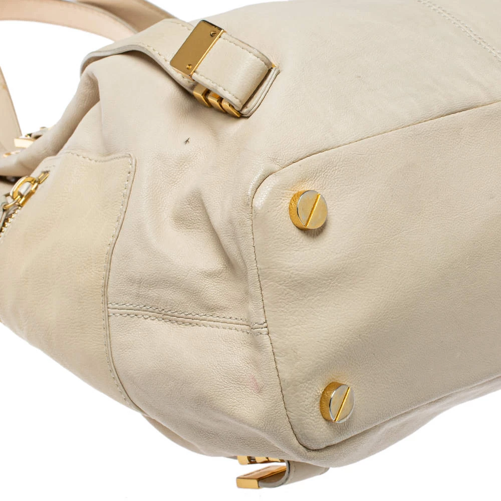 Michael Kors Cream Leather Buckle Side Pocket Shoulder Bag For Women - Image 12