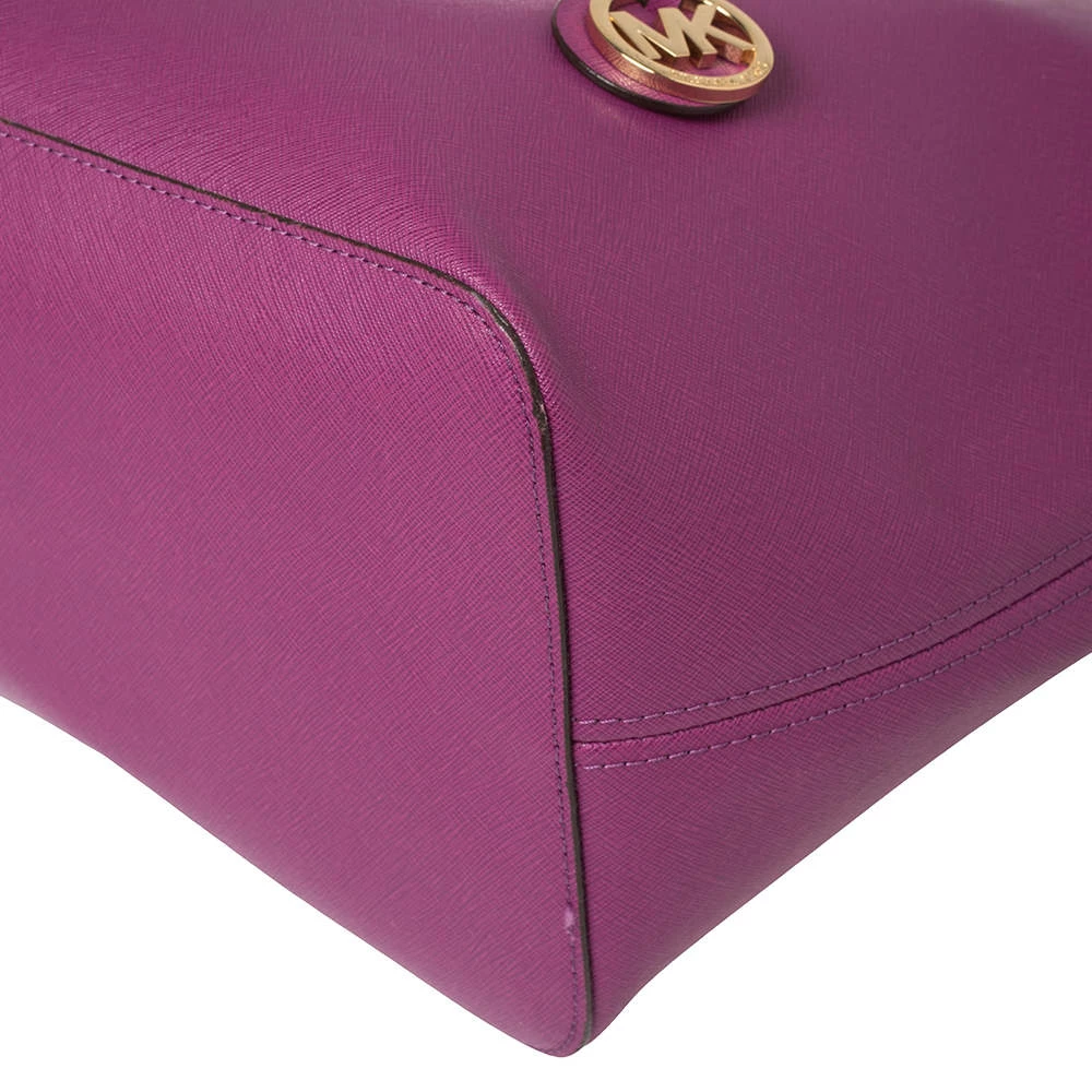 Michael Kors Purple Saffiano Leather Large Jet Set Travel Tote For Women - Image 12