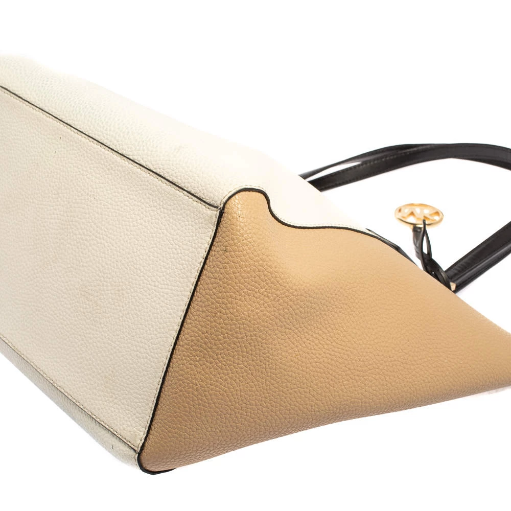 Michael Kors Beige/White Leather Kimberly Tote For Women - Image 16