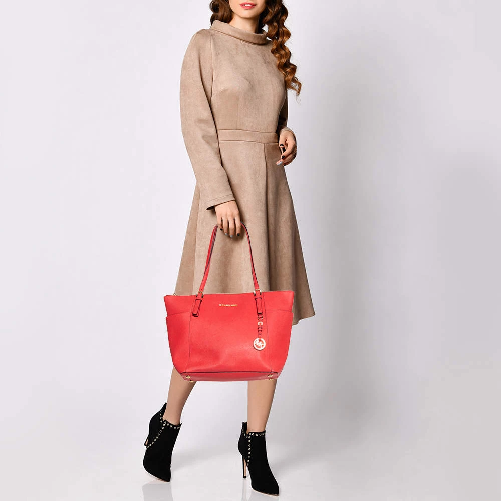 Michael Kors Coral Red Leather Medium Jet Set Top Zip Tote For Women - Image 2