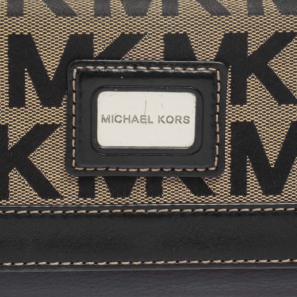Michael Kors Beige/Black Signature Coated Canvas And Leather Brookville Caryall Continental Wallet For Women - Image 5