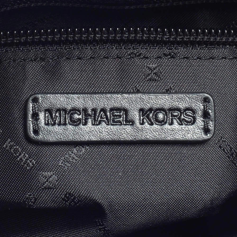 Michael Kors Micheal Kors Multicolor Python Embossed Leather And Leather Jet Set Camera Crossbody Bag For Women - Image 8