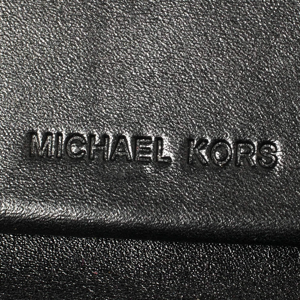 Michael Kors White/Black Quilted Leather Wristlet Wallet For Women - Image 7