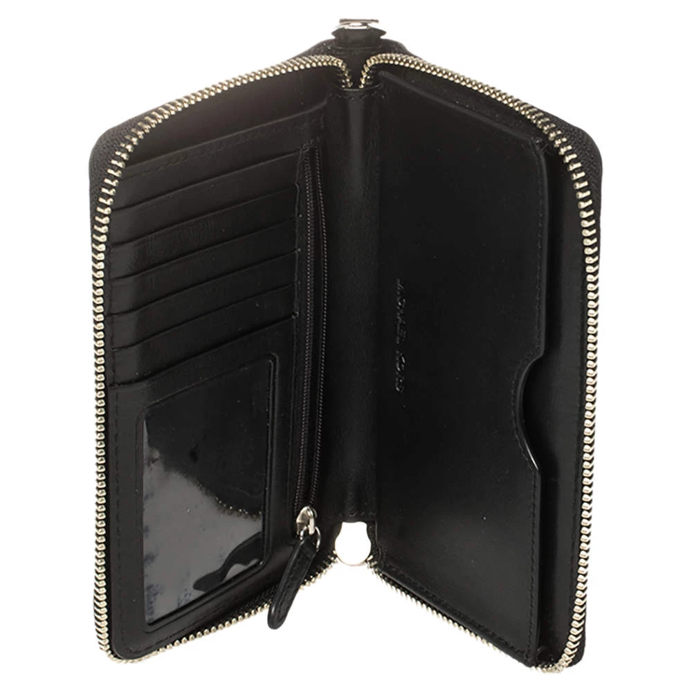 Michael Kors White/Black Quilted Leather Wristlet Wallet For Women - Image 2