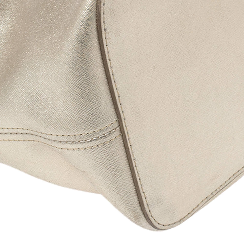 Michael Kors Metallic Gold Leather Large Jet Set Travel Tote For Women - Image 13