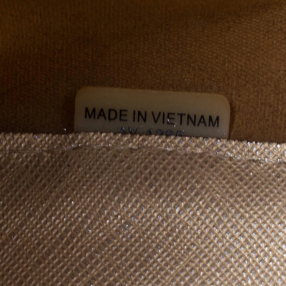 Michael Kors Metallic Gold Leather Large Jet Set Travel Tote For Women - Image 9