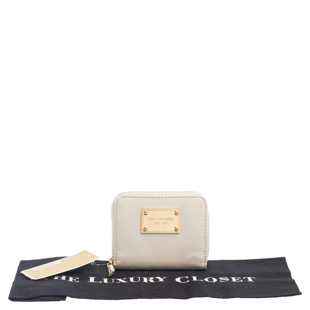 Michael Kors Micheal Kors White Leather Zip Around Wallet For Women - Image 9