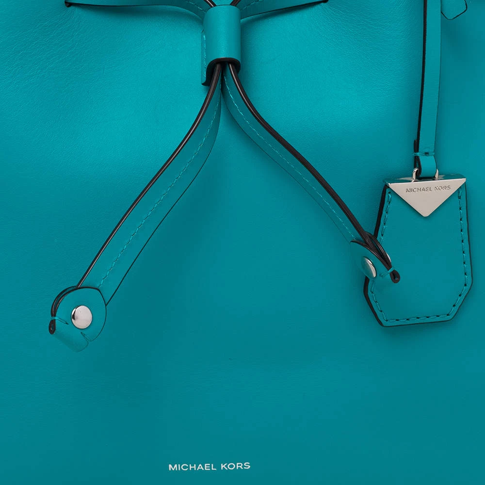 Michael Kors Blue Leather Drawstring Shoulder Bag For Women - Image 5